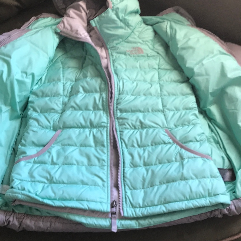Coat - Picture 4 of 5